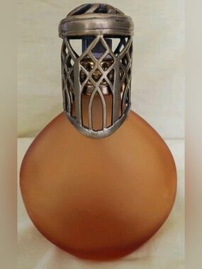 Stonewick Amber Glass Fragrance Lamp with Decorative Metal Top